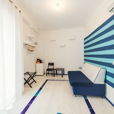 Boutique In Piazzetta Guest house 4*