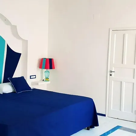 Гостевой дом Boutique In Piazzetta Капри